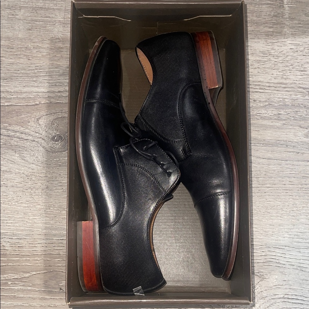 Florsheim Black and Brown Men's Oxfords